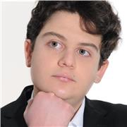 Collaboratore giornalistico e scrittore impartisce lezioni di ITALIANO a ragazzi delle medie e superiori